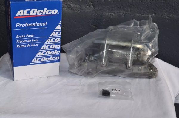 1977 -1982 Corvette Power Brake Master Cylinder. - AC Delco Professional #CD1096 - Image 2