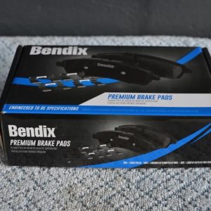 1965-1982 CORVETTE - Bendix Brakes Premium Semi-Metallic Brake Pads.