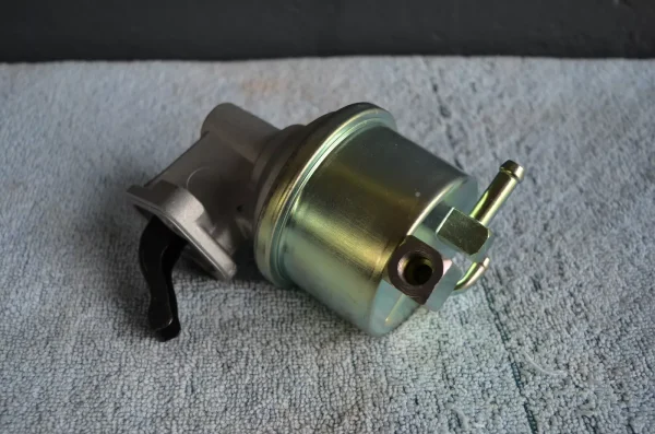 1970 -1981 CORVETTE Small Block 350 Chev mechanical fuel pump. #0882 - Image 3