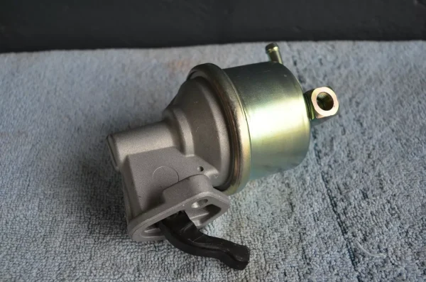 1970 -1981 CORVETTE Small Block 350 Chev mechanical fuel pump. #0882 - Image 4