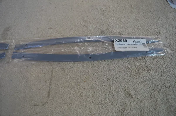 1970 -1975 C3 CORVETTE REAR QUARTER PANEL RETAINER SET - CONVERTIBLE - #X2069 - Image 4