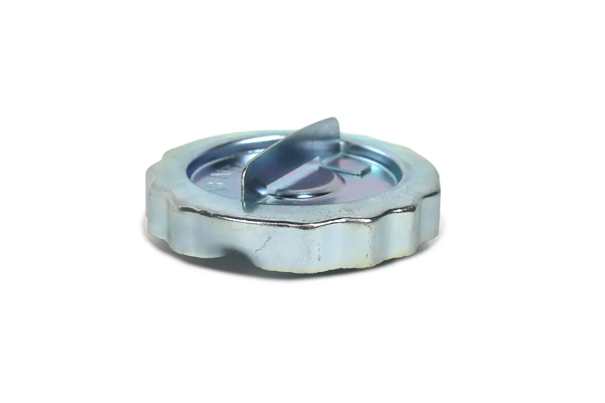 1963 -1969 CORVETTE PETROL / GAS CAP. ORIGINAL STYLE NON-LOCKING & VENTED #X2450 - Image 2