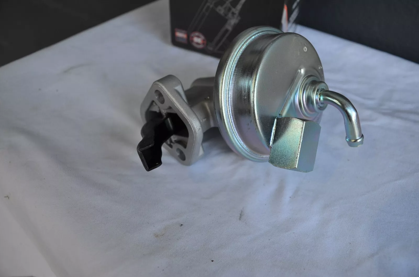 CARTER MECHANICAL FUEL PUMP FITS SMALL BLOCK CHEV 283-400 7.5-9 PSI 40 GPH #M6624 - Image 4